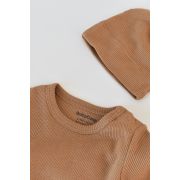 Set 3 piese: body cu maneca lunga, panataloni lungi si caciulita din bumbac organic si modal - Maro (Marime: 12-18 Luni) JEMBC-CSYM22506-12