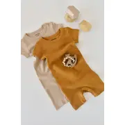 Set de 2 salopetele cu maneca scurta din bumbac organic si modal - Mustar/ Somon (Marime: 6-9 luni) JEMBC-CSYM11404-6