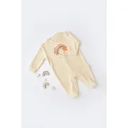 Salopeta Curcubeu cu maneca lunga si botosei din 80%bumbac organic si 20% poliester - Crem, Baby Cosy (Marime: 6-9 luni) JEMBC-CSYK6001-6