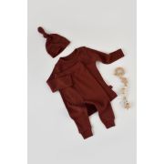 Set 3 piese: bluzita cu maneca lunga, panataloni lungi si caciulita din bumbac organic si modal - Caramiziu (Marime: 18-24 Luni) JEMBC-CSYM21501-18