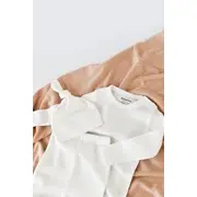 Set 3 piese: bluzita cu maneca lunga, panataloni lungi si caciulita din bumbac organic si modal - Ecru, Baby Cosy (Marime: 6-9 luni) JEMBC-CSYM21510-6