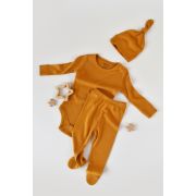 Set 3 piese: body cu maneca lunga, panataloni lungi cu botosei si caciulita din bumbac organic si modal - Mustar, Baby Cosy (Marime: 3-6 Luni) JEMBC-CSYM23500-3