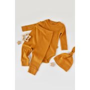 Set 3 piese: body cu maneca lunga, panataloni lungi si caciulita din bumbac organic si modal - Mustar, Baby Cosy (Marime: 18-24 Luni) JEMBC-CSYM22500-18