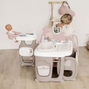 Centru de ingrijire pentru papusi smoby baby nurse doll`s play center maro cu 23 accesorii hubs7600220376