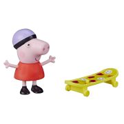 PEPPA PIG FIGURINA PRIETENII AMUZANTI PEPPA PIG CU SKATEBOARD 7CM VIVF2179_F3758