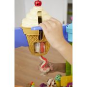PLAYDOH CAMION DE INGHETATA VIVF1039
