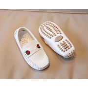Mocasini albi pentru baietei LIV393-2-DE3