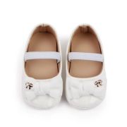Pantofiori cu fundita, albi, din lac (marime disponibila: 6-9 luni (marimea 19 incaltaminte)) mbd2778-1-p01.6-9 luni (marimea 19 incaltaminte)