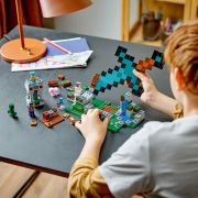 LEGO MINECRAFT AVANPOSTUL SABIEI 21244 VIVLEGO21244