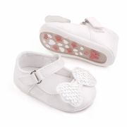 Pantofiori albi din lac cu fundita cu paiete AMd2362-sa3