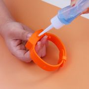 Bratara Dispenser pentru dezinfectant maini (Culoare: Bleu) JEMbradisp6