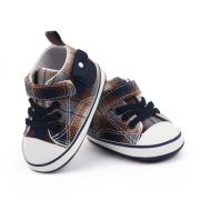 Tenisi in carouri maro si bleumarine pentru baietei (marime disponibila: 9-12 luni (marimea 20 incaltaminte)) mbd2771-1-p01.9-12 luni (marimea 20 incaltaminte)