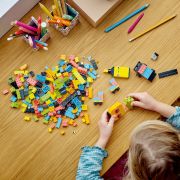 LEGO CLASSIC DISTRACTIE CREATIVA CU NEOANE 11027 VIVLEGO11027