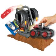 HOT WHEELS MONSTER TRUCKS ENTRY CHALLENGE ARENA SMASHERS PROVOCAREA TIRE PRESS VIVMTHNB87_HNB88