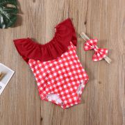 Costum de baie cu patratele rosii si bentita (Marime: 130) JEMdrl47b27