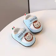 Pantofiori albi cu bleu pentru baietei - Lion AMJY2328-1-sa45