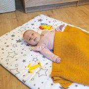 Paturica cu doua fete, Dimensiune mare 80x102 cm, Din materiale certificate Oeko Tex Standard 100, New Baby, Waffle white stars BYN43929