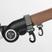 Inaltator de scaun pentru bebelusi 6-36 luni, transportabil, din plastic reciclat, Reer Growing Booster Seat 85041