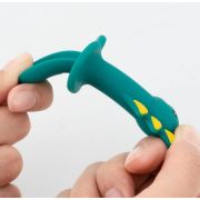 Set tavita cu trei compartimente si tacamuri din silicon - Dinozaur ADDTA28