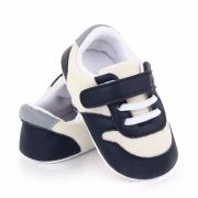 Adidasi albi cu insertii bleumarine pentru baietei MBd2502-2-p8
