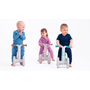 Lionelo - Bicicleta fara pedale Villy, Cu 4 roti, Din spuma EVA si TPR, Stabila, Manere moi, antiderapante, 12- 36 luni, Sustine pana la 30 kg, Certificata EN 71-1:2014, EN 71-2:2011, EN 71-3:2019, Roz BYNLOE-VILLY_ PINK_ROSE