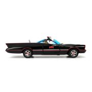 JADA BATMAN SET MASINUTA METALICA BATMOBILE  1:24 SI 4 FIGURINE VIV253215011