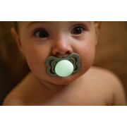 Bibs - set 2 suzete supreme fosforescente glow latex, tetina simetrica, 0 luni +-blush/vanilla bbb170357