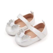 Pantofiori cu fluturas cu strasuri, albi, din lac MDBB3028-3-p8