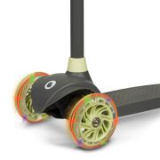 Lionelo - Trotineta pentru copii, Jessy, Pliabila, Pana la 50 Kg, Cu design ergonomic, Cu lumini LED, 56 x 26 x 67-82 cm, 3 ani+, Verde BYNLOE-JESSY_GREY_GREEN