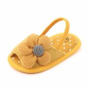 Pantofiori decupati galbeni cu margareta si bentite asortate LI1938C-21-p01