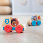 Set de doua masinute din lemn colectia go tots - okemd30737