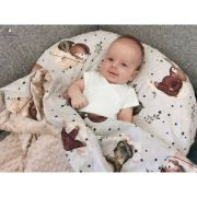 MimiNu - Paturica de infasat cu doua fete, Cu multiple utilizari, Cu inchidere arici velcro, Dimensiune 75x75 cm, Din bumbac certificat Oeko Tex Standard 100, Teddy Bear On Moon BYN6426972023481