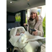 MimiNu - Paturica calduroasa de infasat pentru scoica, scaun auto/carucior, Cu gluga si urechi, Dimensiune 90x90 cm, Din imitatie de lana si bumbac, Certificat Oeko Tex Standard 100, Ecru Lulu Natural BYN6426972024402