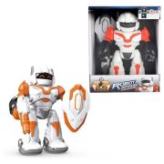 Robot Interactiv Defender cu Lumini, Sunete si Rotire 360 grade Toi-Toys TT30656A BBJTT30656A_Portocaliu