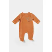 Salopeta Elefant cu maneca lunga si botosei din 80%bumbac organic si 20% poliester - Caramiziu, BabyCosy (Marime: 3-6 Luni) JEMBC-CSYK6039-3