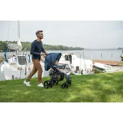 Lionelo - Carucior sport Annet Plus, De la nastere, Cu accesorii si capotina XXL reglabila, 0 - 22 Kg, Conform cu standardele europene de securitate EN1888-1 si EN1888-2, Verde BYNLO-ANNET_PLUS_GREEN_FOREST