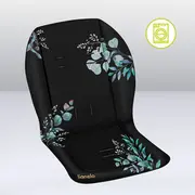 Lionelo - Insertie carucior, Editie limitata, Ajustabile pentru fiecare carucior, Cu orificii pentru centurile de siguranta, Cu imprimeu fata-verso, Din material hidrofob, 48x72x1 cm, Negru BYNLO-SEATLINER_GOLDEN_MOMENTS_BLACK