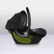 Lionelo - Soica auto i-Size Astrid, Include baza Isofix, 0-13 Kg, 40-87 cm, Cu maner si capotina reglabile, Cu protectie laterala avansata, Salteluta confortabila , Conform cu R129, Negru/Gri BYNLO-ASTRID_I-SIZE_BLACK_GREY+BASE_BLACK