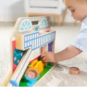 Set de joaca din lemn cu accesorii scoala rostogol go tots - okemd30739
