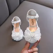 Pantofi argintii cu perlute si strasuri - Heart MBXZ74-1