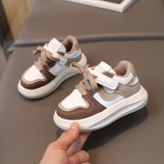 Adidasi maro cu alb (marime disponibila: marimea 23) mdhqh51-3-c.marimea 23