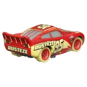 CARS GLOW RACERS MASINUTA METALICA FULGER MCQUEEN 1:55 VIVMTHPG76_HPG77