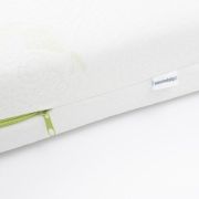 Saltea pentru patut, New Baby, Classy, 120x60x11 cm, Cu Aloe Vera, Compozitie Hrisca-Spuma-Cocos, Hipoalergenica si antibacteriana, Cu husa detasabila, Alb BYN53014
