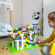 Jucarie de construit pentru copii Marble Run Hubelino (585 piese)