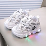 Adidasi albi cu gri si ivoire cu luminite (marime disponibila: marimea 23) adg-58-3-c.marimea 23