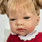 Papusa Nines D'Onil, Celia Craciun, cu parul blond, cu miros de vanilie, 45cm