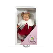 Papusa Nines D'Onil, Celia Craciun, cu parul blond, cu miros de vanilie, 45cm