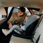 Scaun auto, Lionelo, Lavender I-size, Isofix, Cu centura TopTether, Cu spatar inclinabil in 5 pozitii, Cu tetiera reglabila in 13 pozitii, Instalare cu fata inainte, 9-36 Kg, 76-150 cm, Conform cu ECE R129, Gri BYNLO-LAVENDER_I-SIZE_GREY_STONE