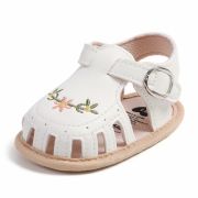 Sandalute albe cu floricele brodate (marime disponibila: 3-6 luni (marimea 18 incaltaminte)) amm2058-1-p24.3-6 luni (marimea 18 incaltaminte)
