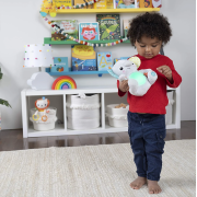 Bright starts - jucarie interactiva hug a bye baby elephant bbb12498